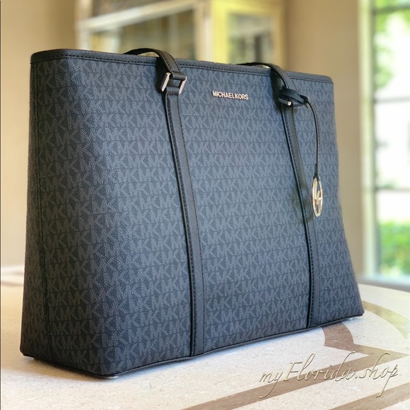 ⛔️SOLD OUT⛔️ Michael Kors Bag / Tote Black - Picture 3 of 5